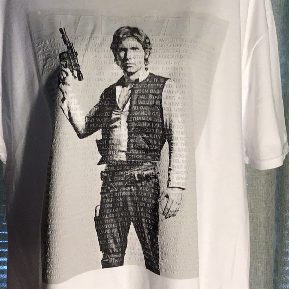 Men or women’s tee- shirt NWOT